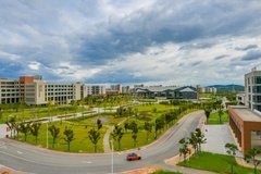 2024江苏大学京江学院录取分数线：最低372分（含各专业录取最低分）