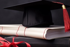 2024年石家庄医学高等专科学校在广东计划招生人数（附学费及专业录取分）