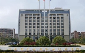 湖南有色金属职业技术学院近三年录取分数线及位次：四川2022-2024最低分